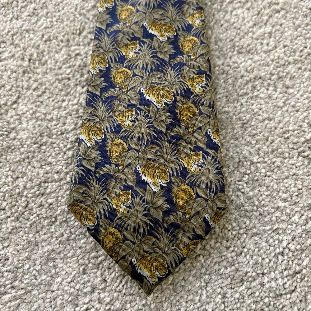Salvatore Ferragamo "Hunting Jungle" Silk Tie